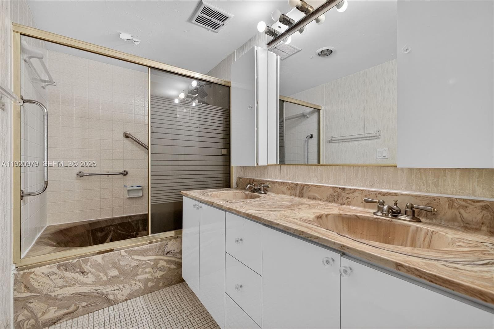 ADMIRALS PORT · #216E in Aventura - Photo 9