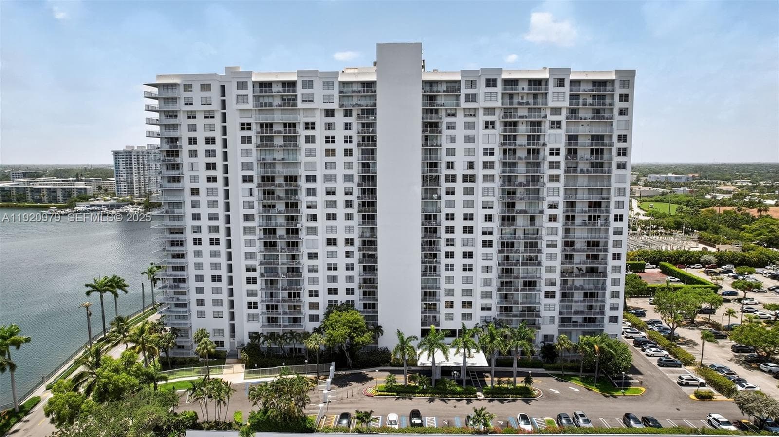 ADMIRALS PORT · #216E in Aventura - Photo 29