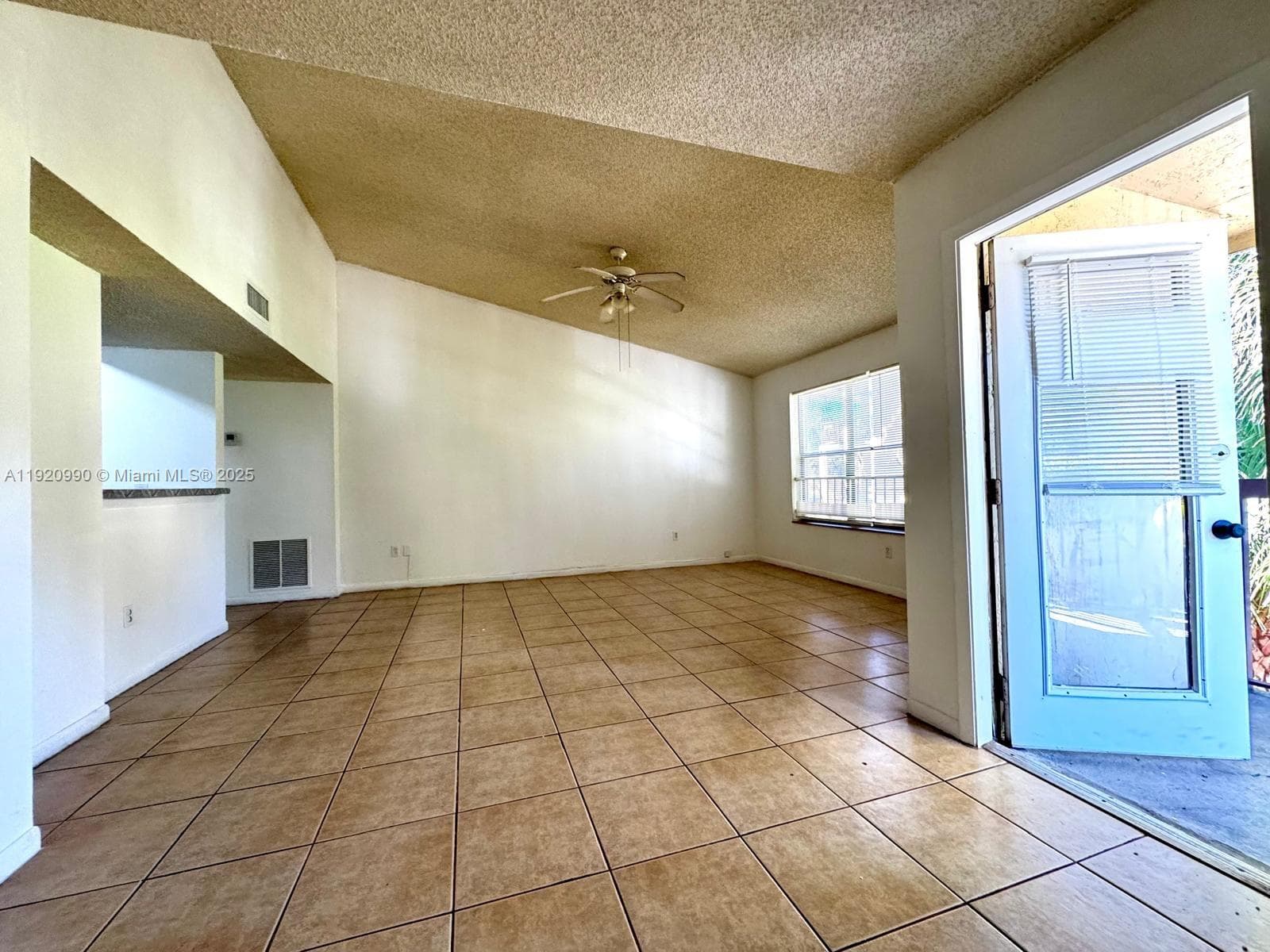 PALM AIRE GARDENS CONDO · #27 in Pompano Beach - Photo 46