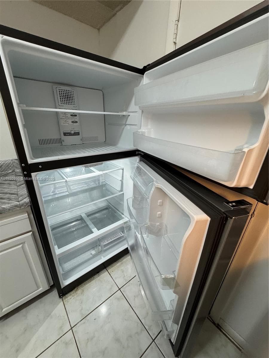 PALM AIRE GARDENS CONDO · #27 in Pompano Beach - Photo 11