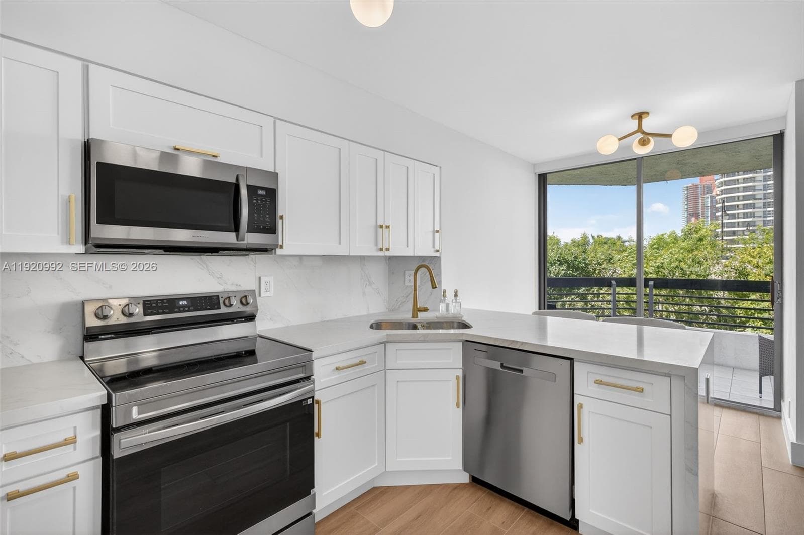 Mystic Pointe Tower 200 · #402 in Aventura - Photo 23