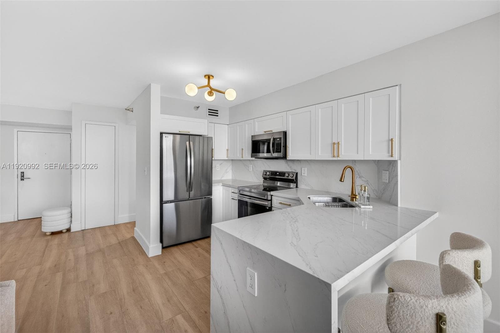 Mystic Pointe Tower 200 · #402 in Aventura - Photo 17