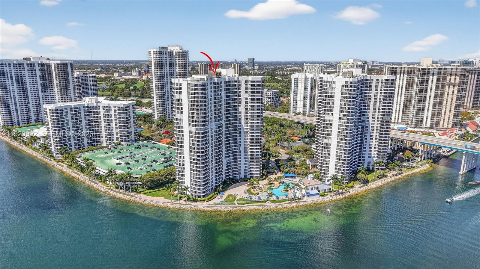 Mystic Pointe Tower 200 · #402 in Aventura - Photo 16
