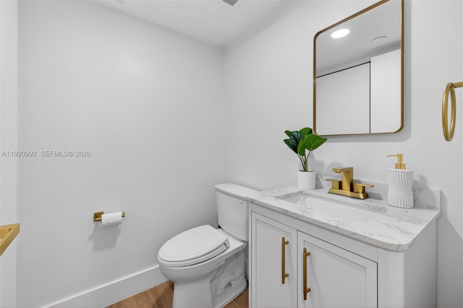 Mystic Pointe Tower 200 · #402 in Aventura - Photo 32