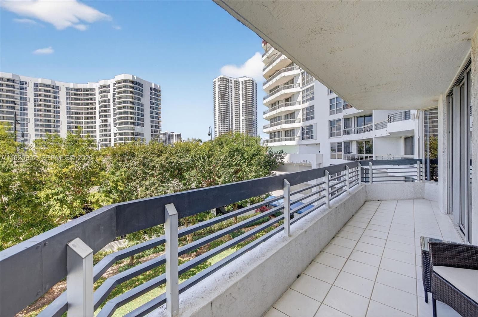 Mystic Pointe Tower 200 · #402 in Aventura - Photo 34