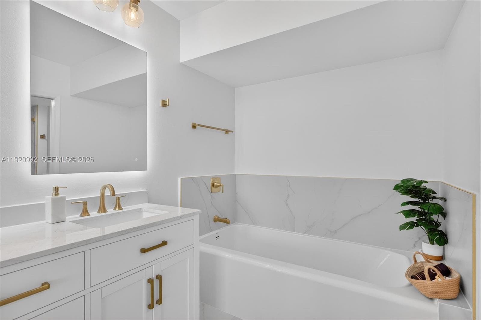Mystic Pointe Tower 200 · #402 in Aventura - Photo 41
