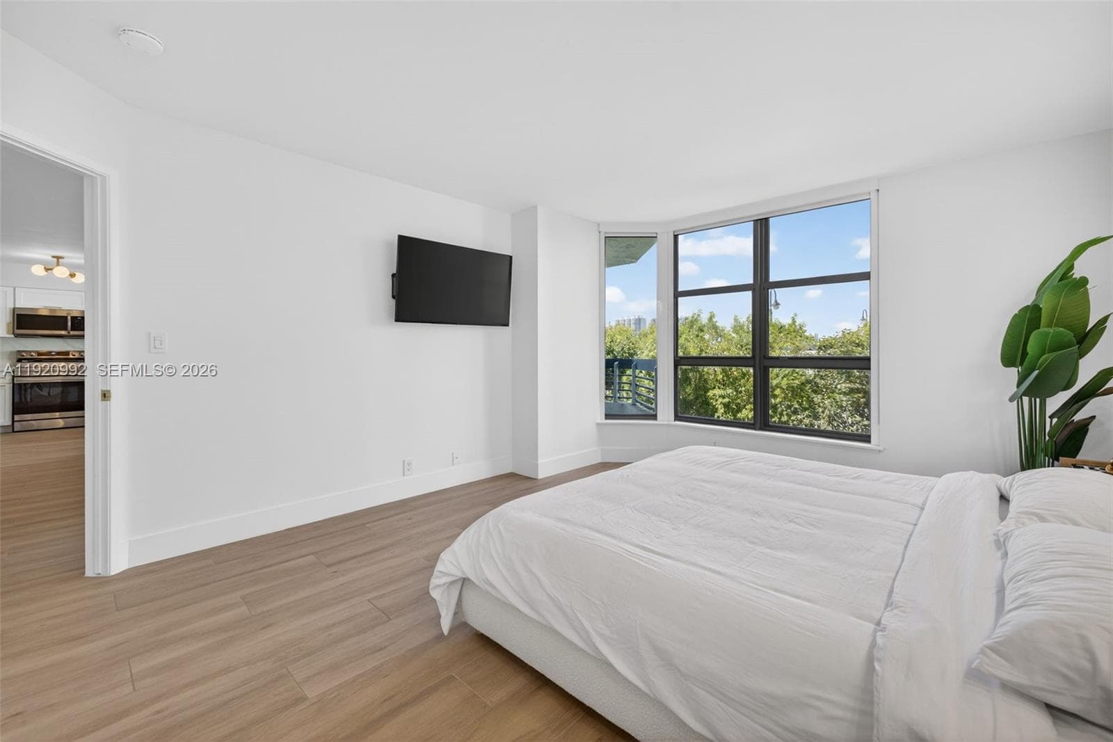 Mystic Pointe Tower 200 · #402 in Aventura - Photo 37