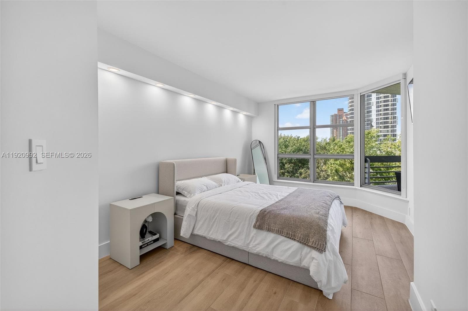 Mystic Pointe Tower 200 · #402 in Aventura - Photo 48