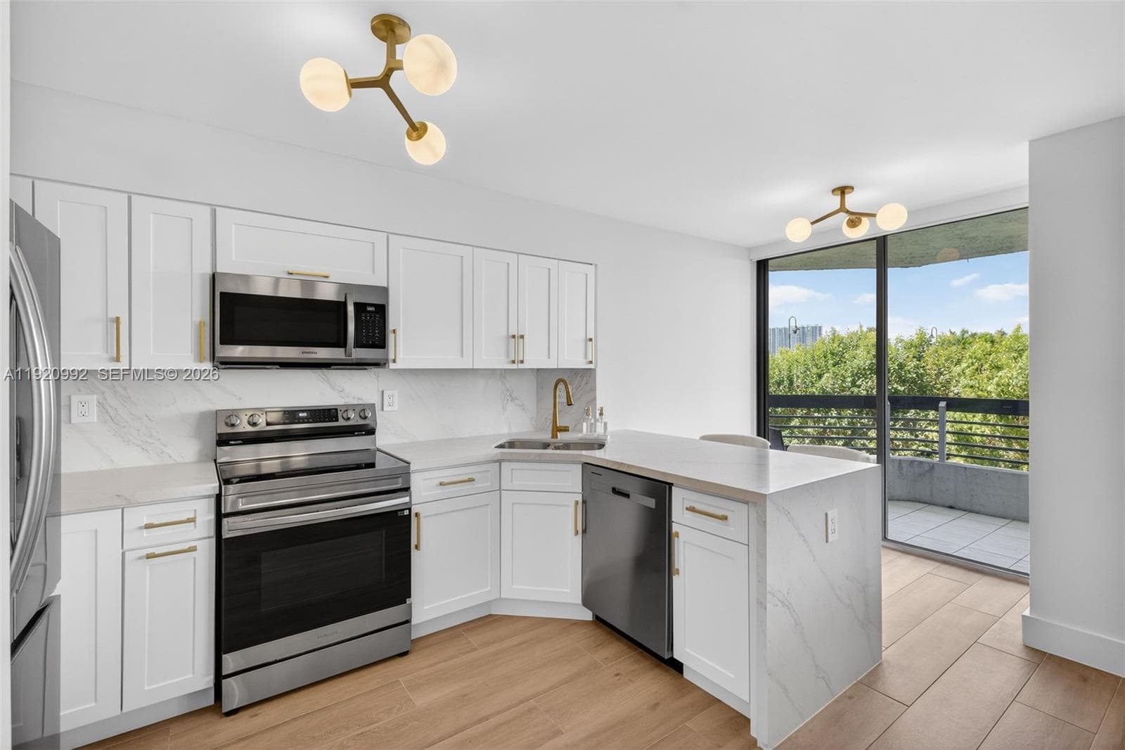 Mystic Pointe Tower 200 · #402 in Aventura - Photo 19