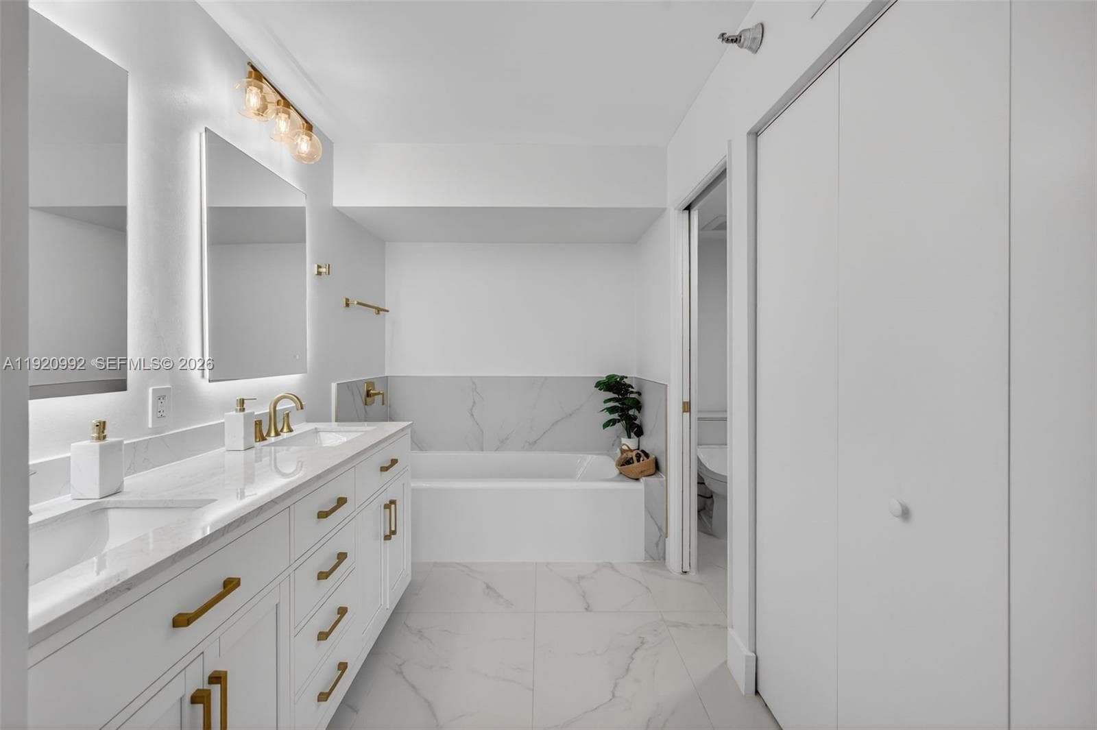 Mystic Pointe Tower 200 · #402 in Aventura - Photo 39