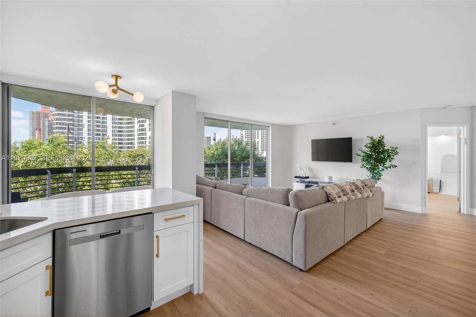 Mystic Pointe Tower 200 · #402 in Aventura - Photo 25