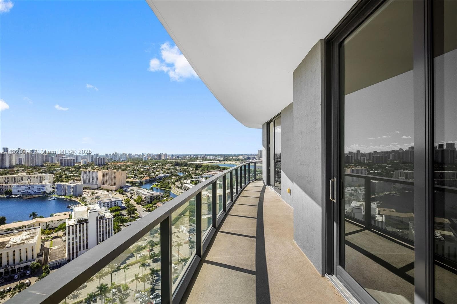 Mondrian Residences · #2610 in Hallandale Beach - Photo 24
