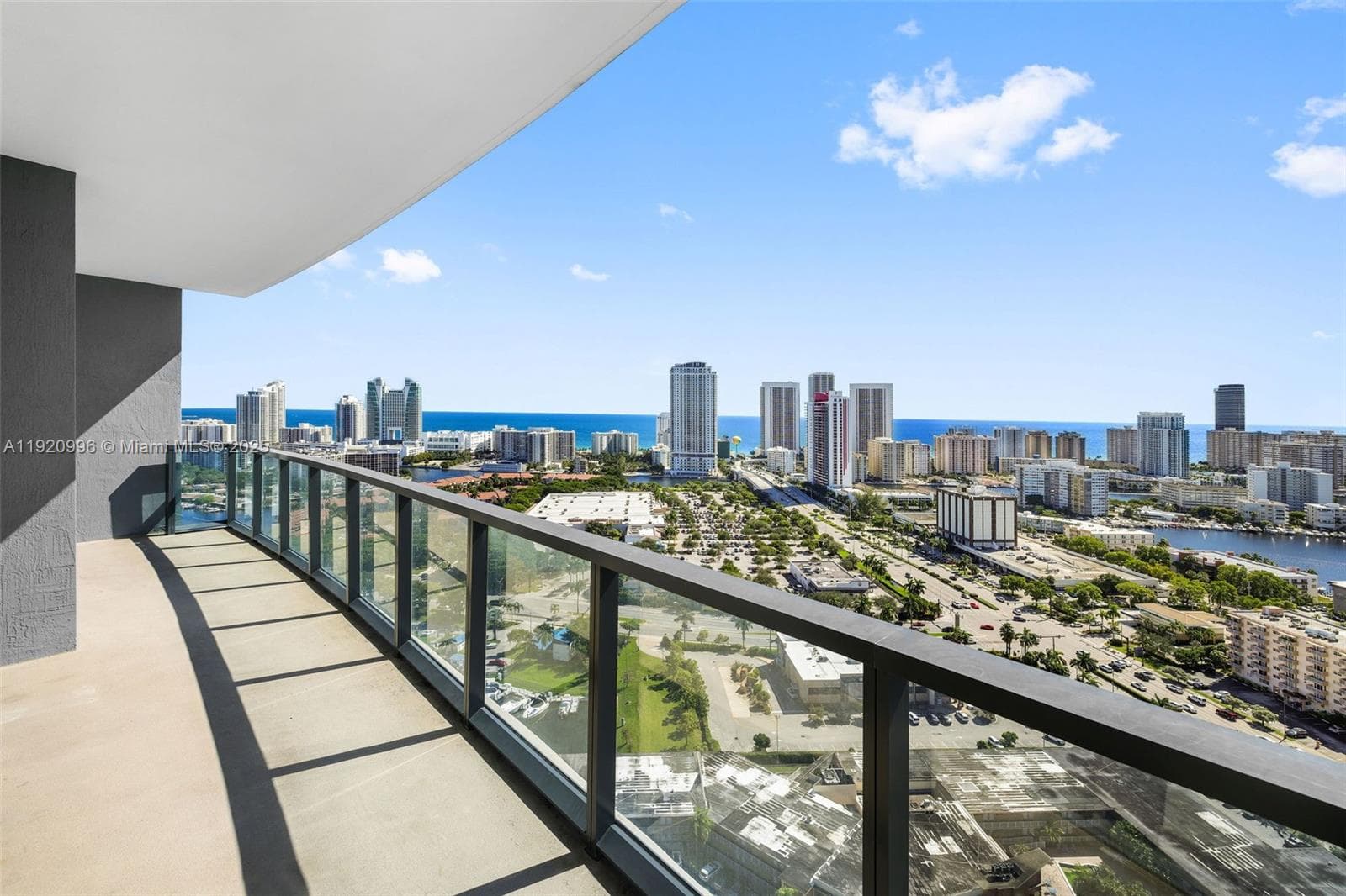 Mondrian Residences · #2610 in Hallandale Beach - Photo 18