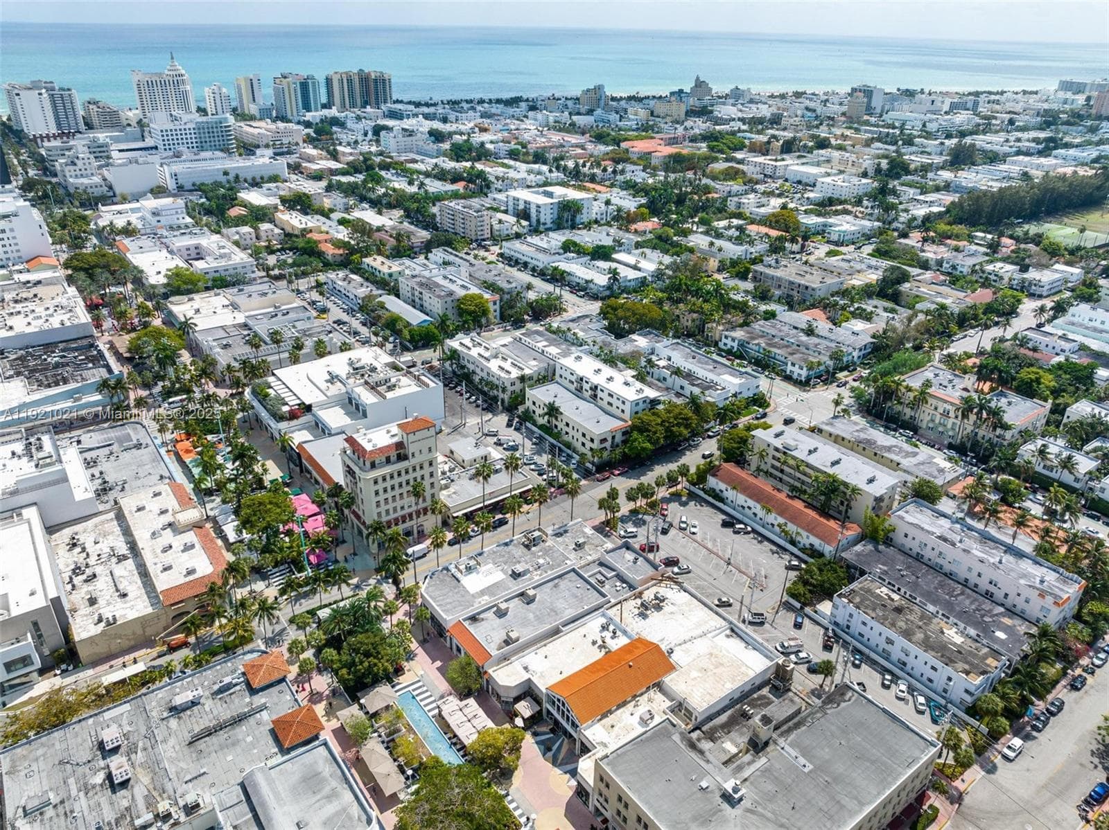 Lunamar Lofts at Lincoln · #106 in Miami Beach - Photo 6