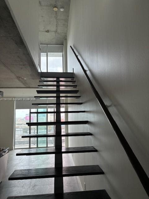 NEO VERTIKA CONDO · #1507 in Miami - Photo 4