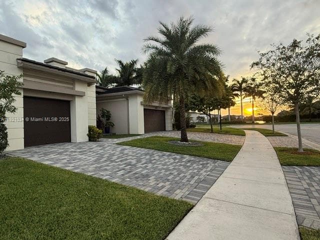 10660 S Lago Vista Cir photo 1