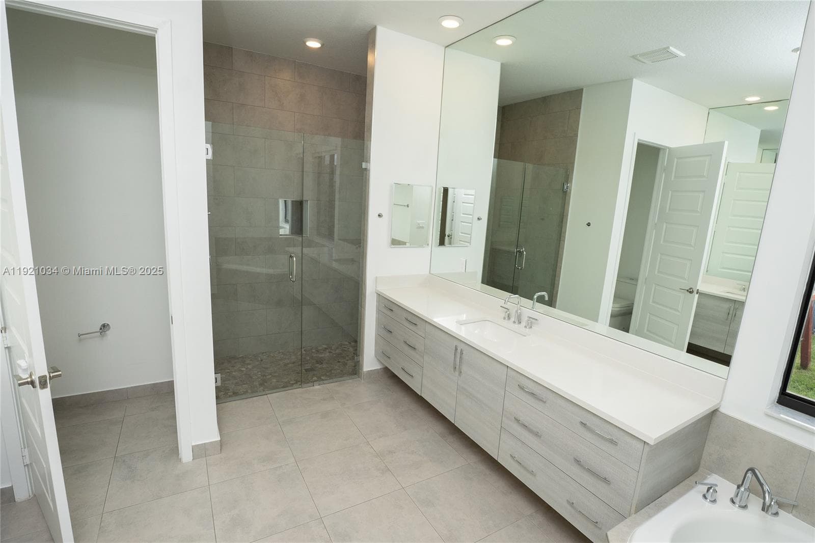 10660 S Lago Vista Cir photo 14
