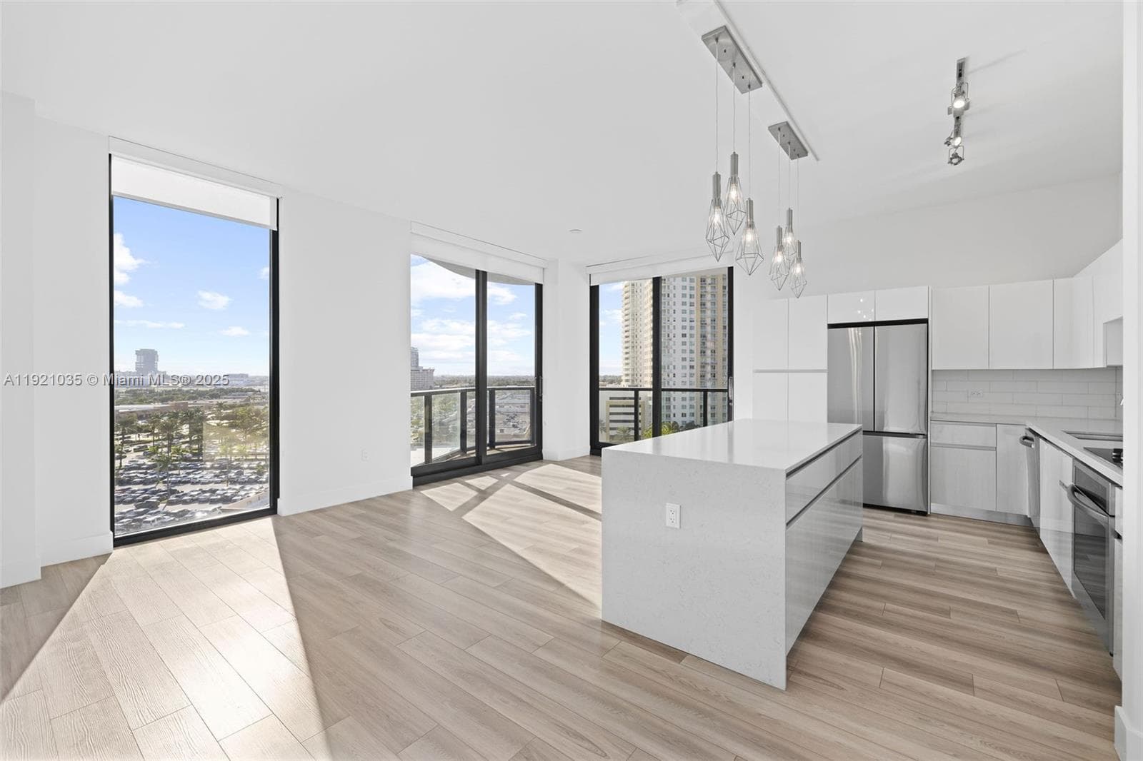 Mondrian Residences · #911 in Hallandale Beach - Photo 2