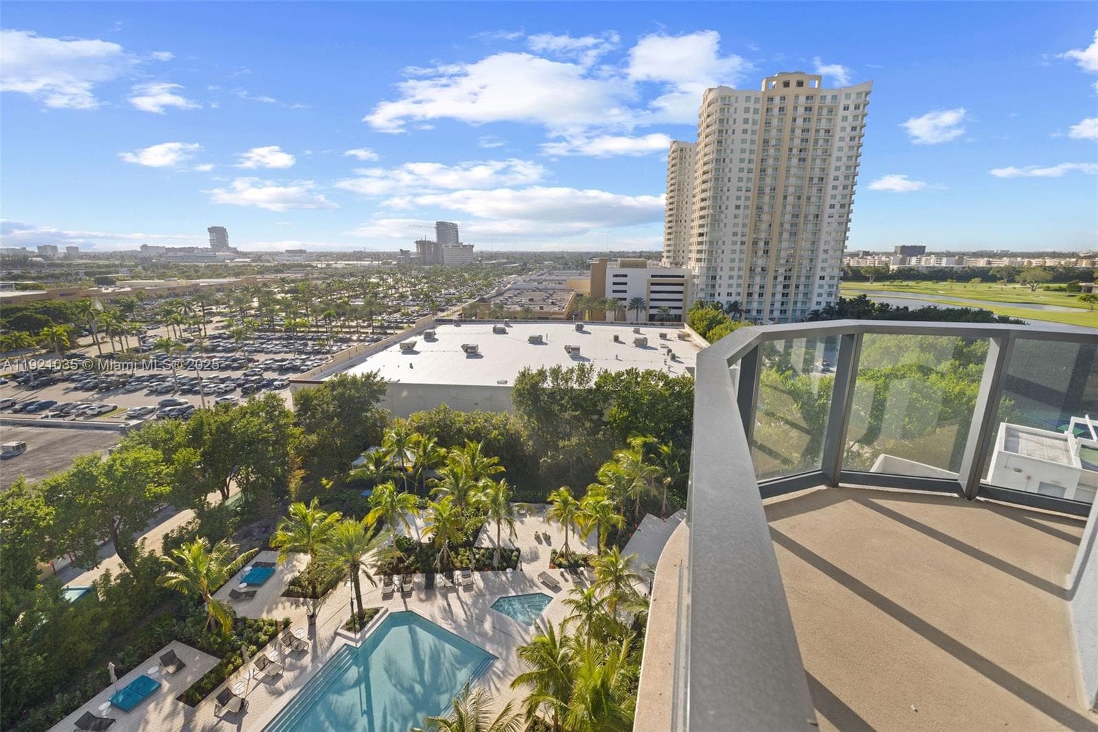 Mondrian Residences · #911 in Hallandale Beach - Photo 21