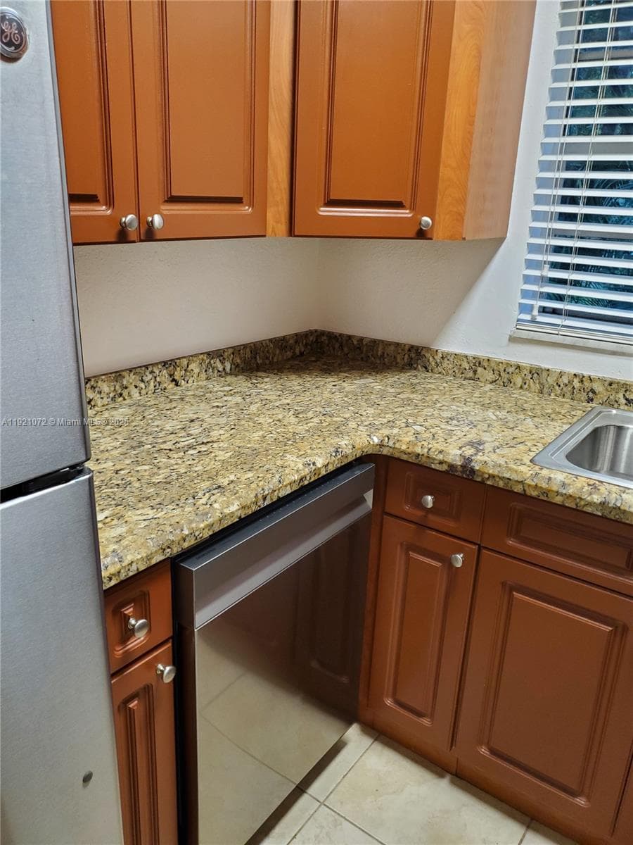 MOFFETT PLACE CONDO · #216 in Hallandale Beach - Photo 4
