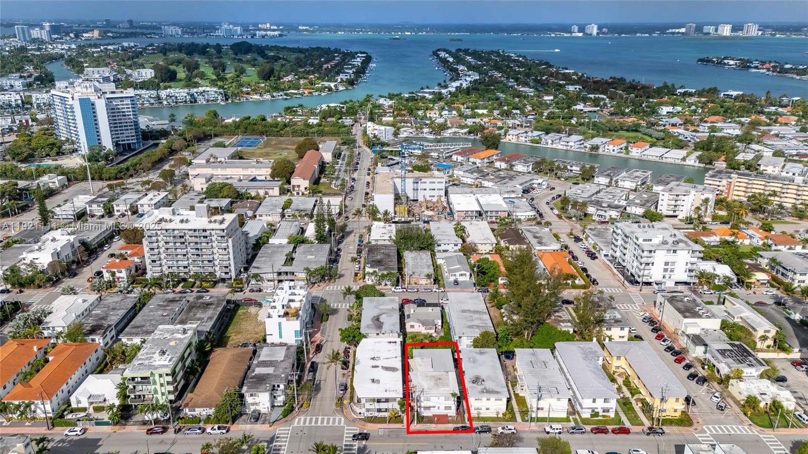 Victoria Condominium · #4 in Miami Beach - Photo 1