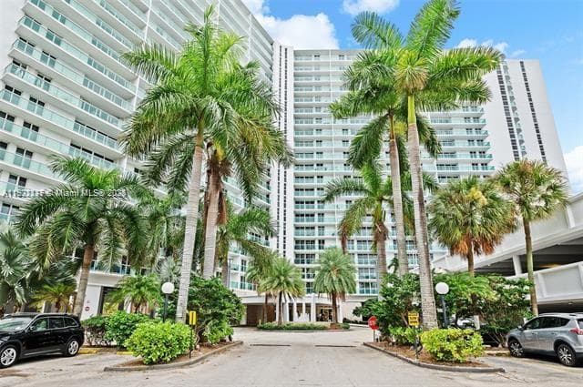 ARLEN HOUSE EAST CONDO · #1407 in Sunny Isles Beach - Photo 30