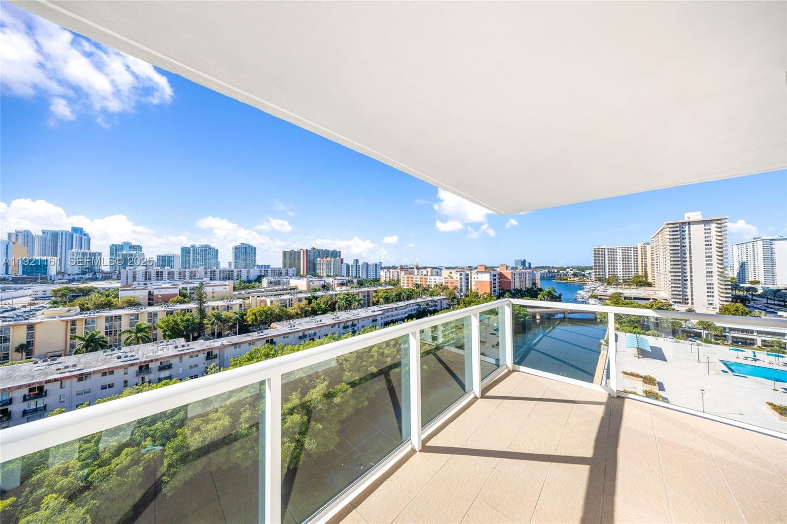 WINSTON TOWER 300 CONDO · #1218 in Sunny Isles Beach - Photo 11