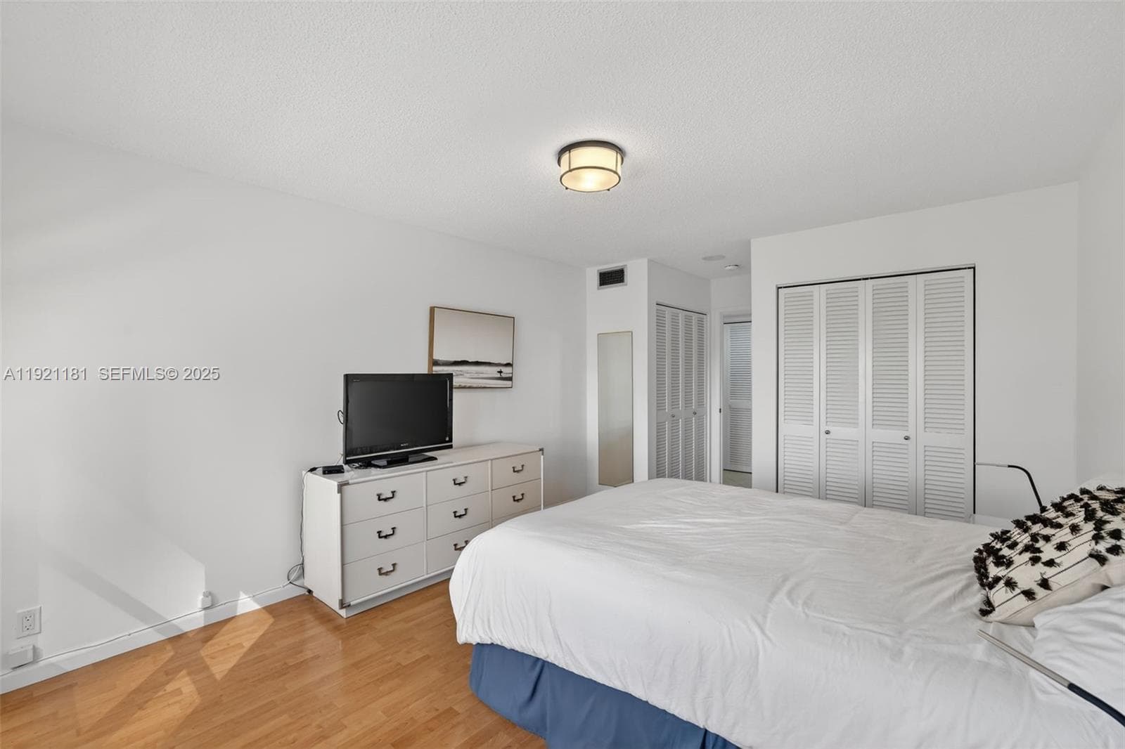 Fairways Riviera · #531 in Hallandale Beach - Photo 26