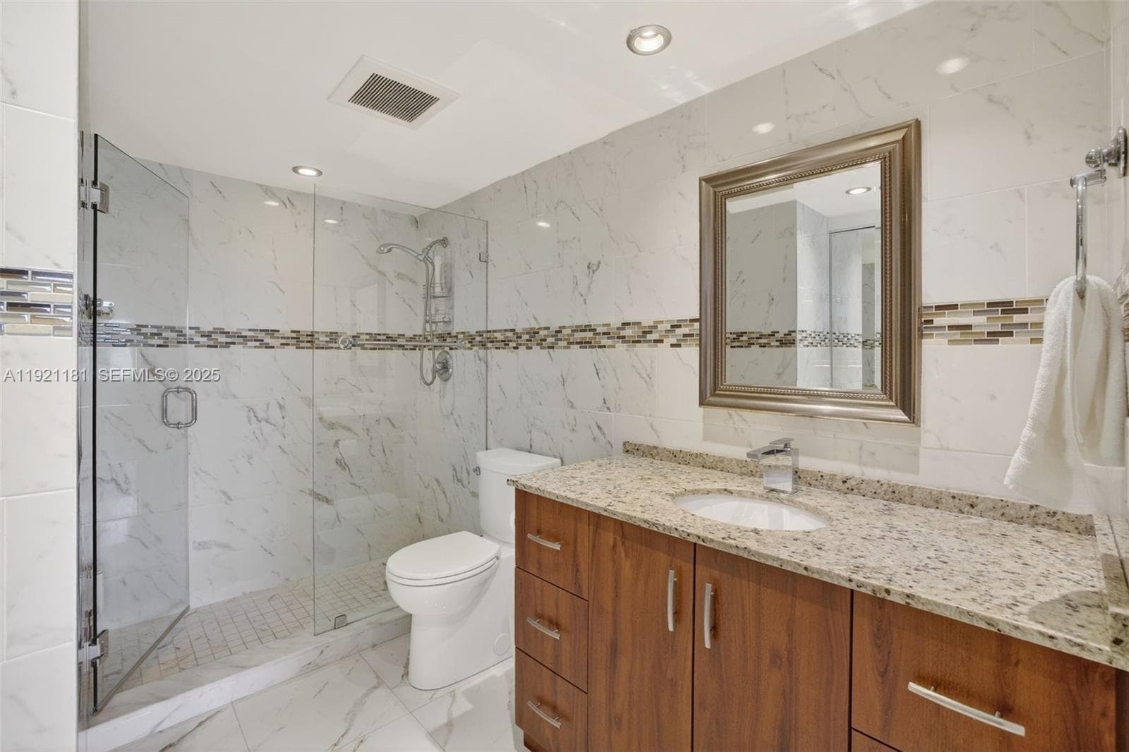 Fairways Riviera · #531 in Hallandale Beach - Photo 21