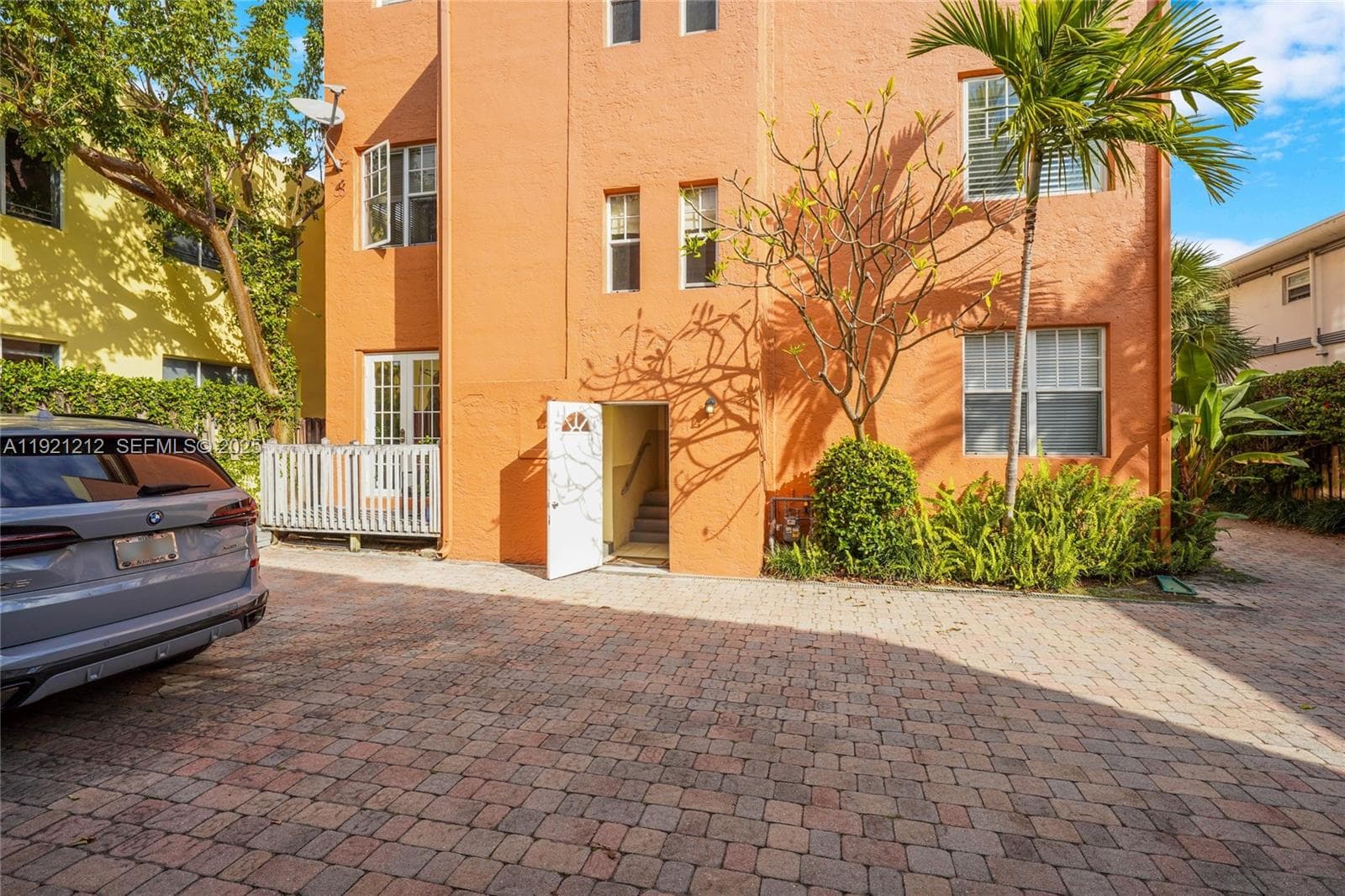 2870 PINE TREE CONDO · #3 in Miami Beach - Photo 27