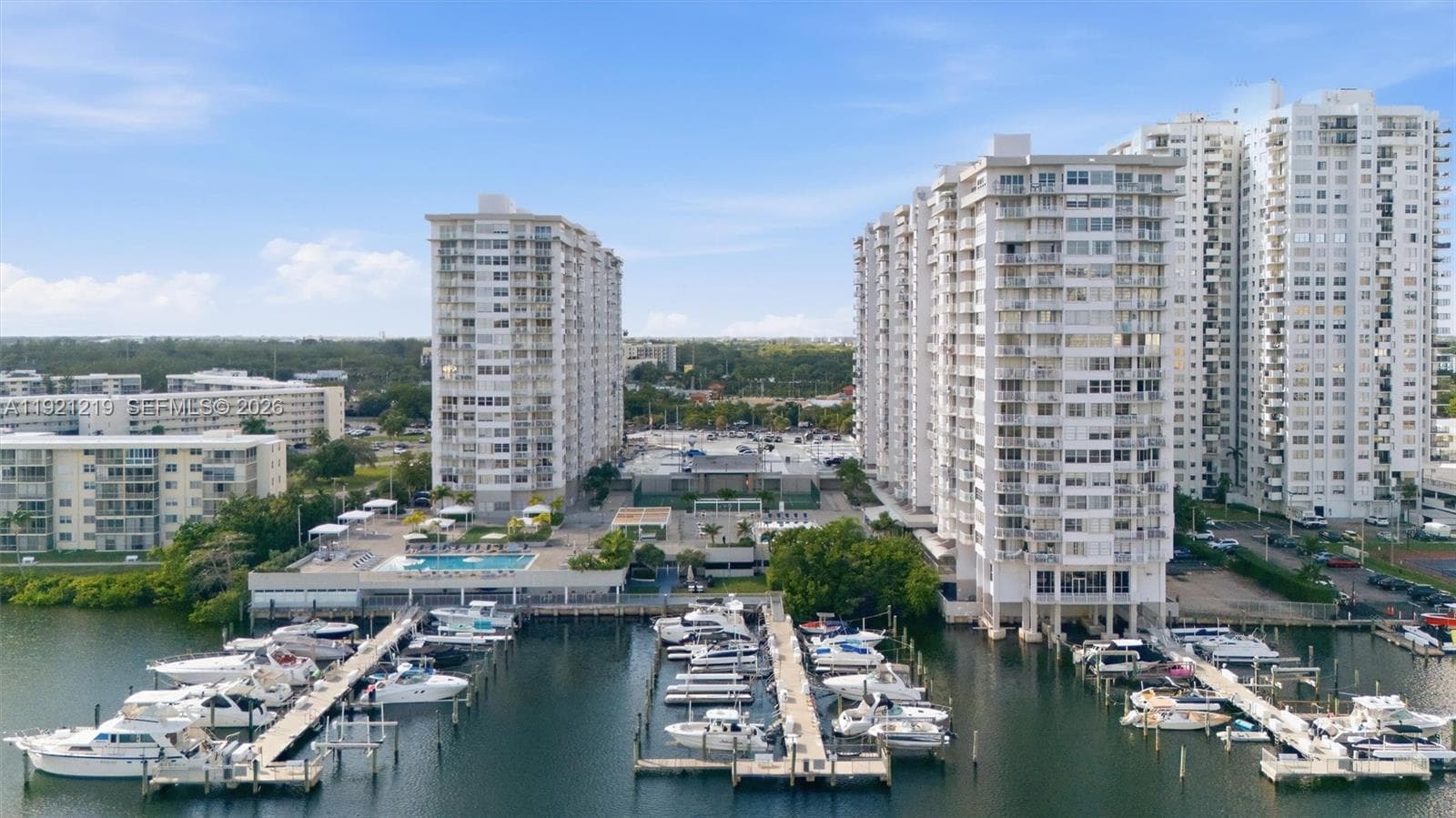 DEL PRADO MARINA · #802 in Aventura - Photo 22