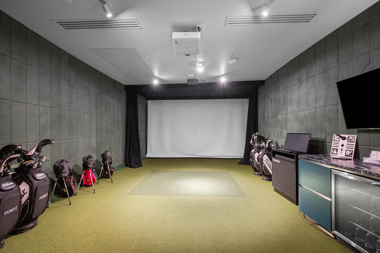 Golf Simulator