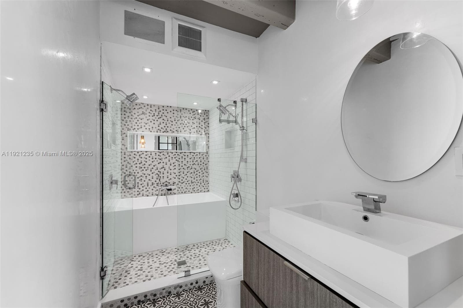 Gables Harbour · #315 in Coral Gables - Photo 15