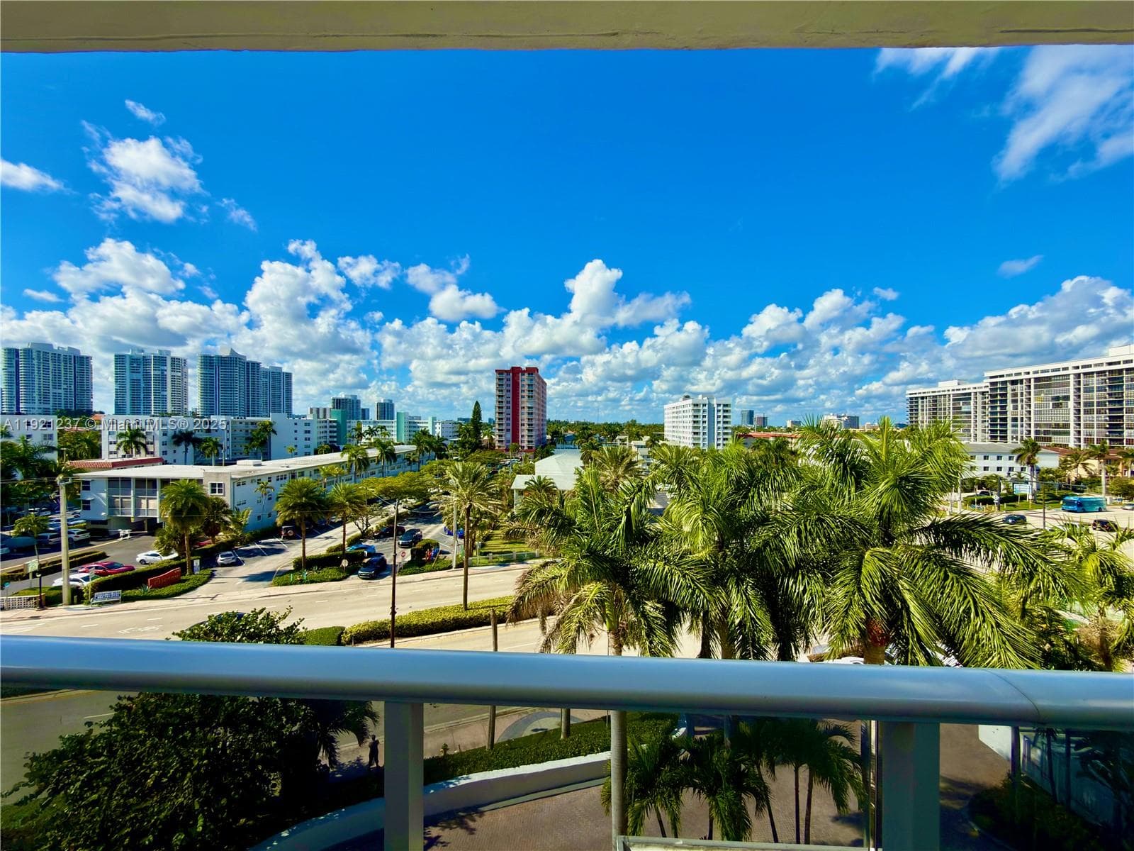 PARKER TOWER CONDO · #512 in Hallandale Beach - Photo 23