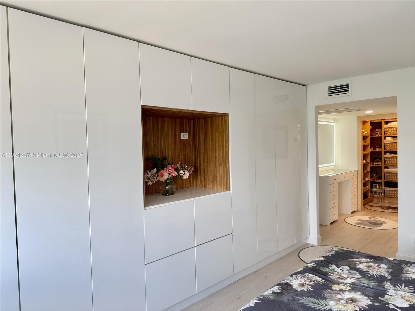PARKER TOWER CONDO · #512 in Hallandale Beach - Photo 52