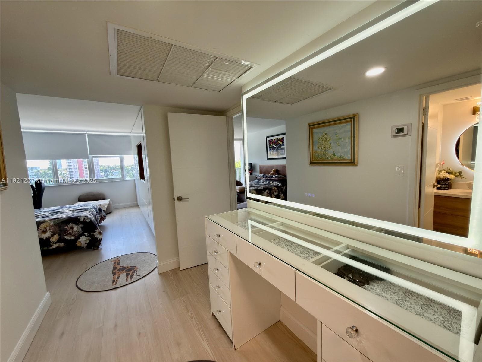 PARKER TOWER CONDO · #512 in Hallandale Beach - Photo 47