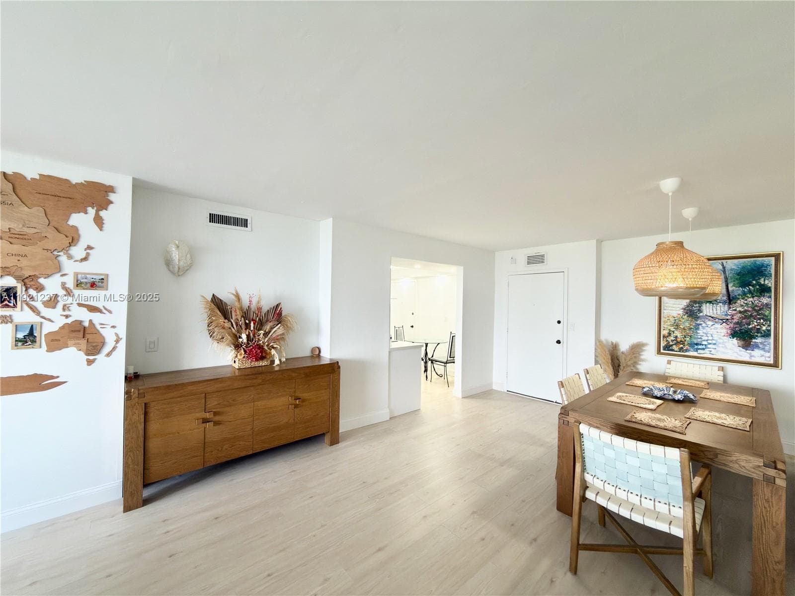 PARKER TOWER CONDO · #512 in Hallandale Beach - Photo 16