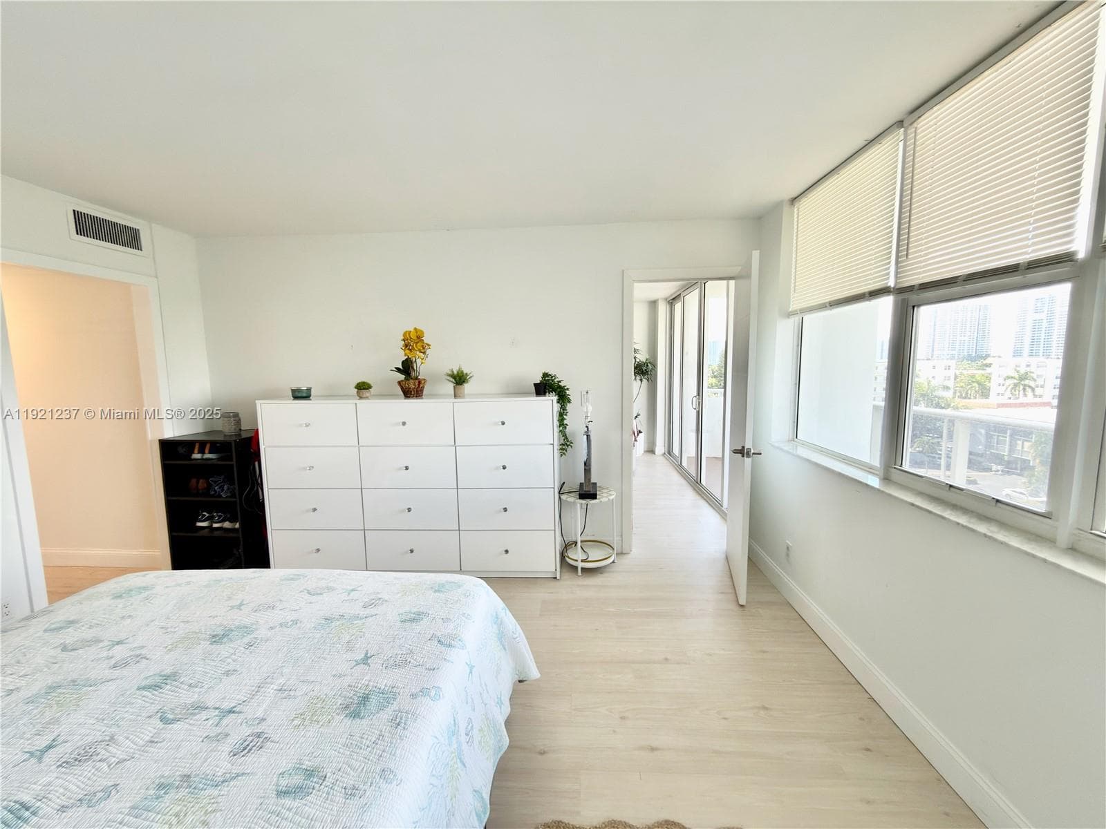 PARKER TOWER CONDO · #512 in Hallandale Beach - Photo 31