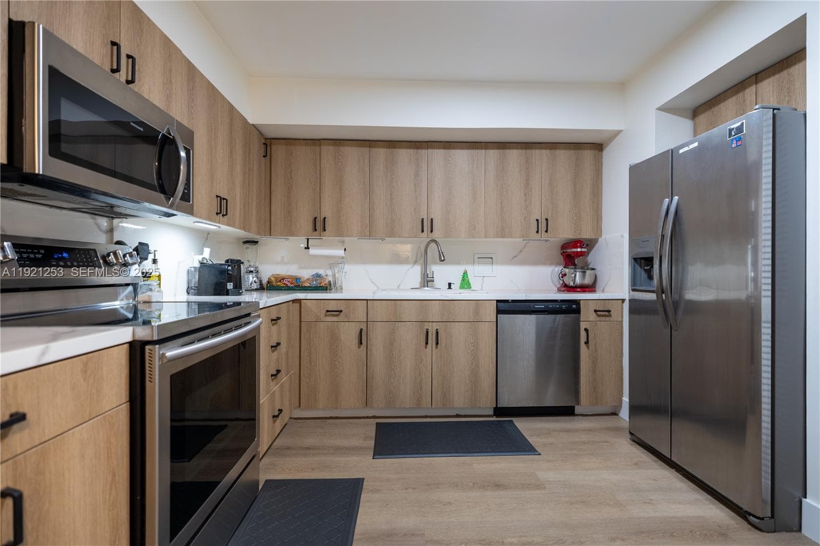 GRANDVIEW AT EMERALD HILL · #F662 in Hollywood - Photo 1