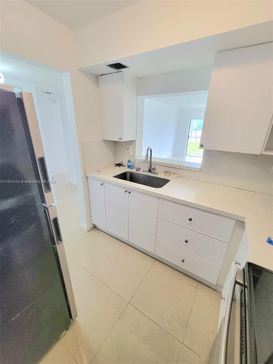 SUNSET HILLS I CONDOMINIU · #111 in Lauderdale Lakes - Photo 5