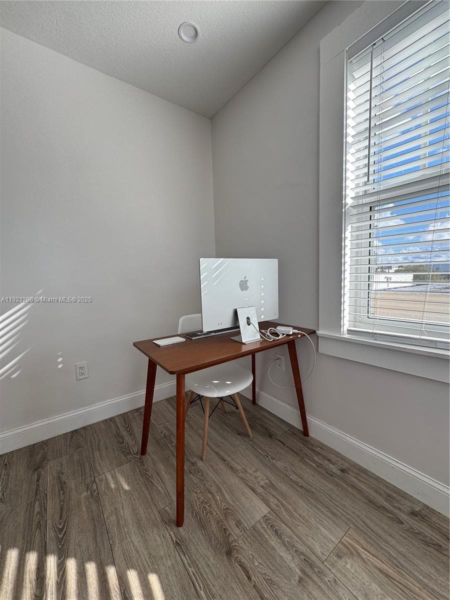 EVERGLADES EAST CONDO · #304 in Miami Beach - Photo 3