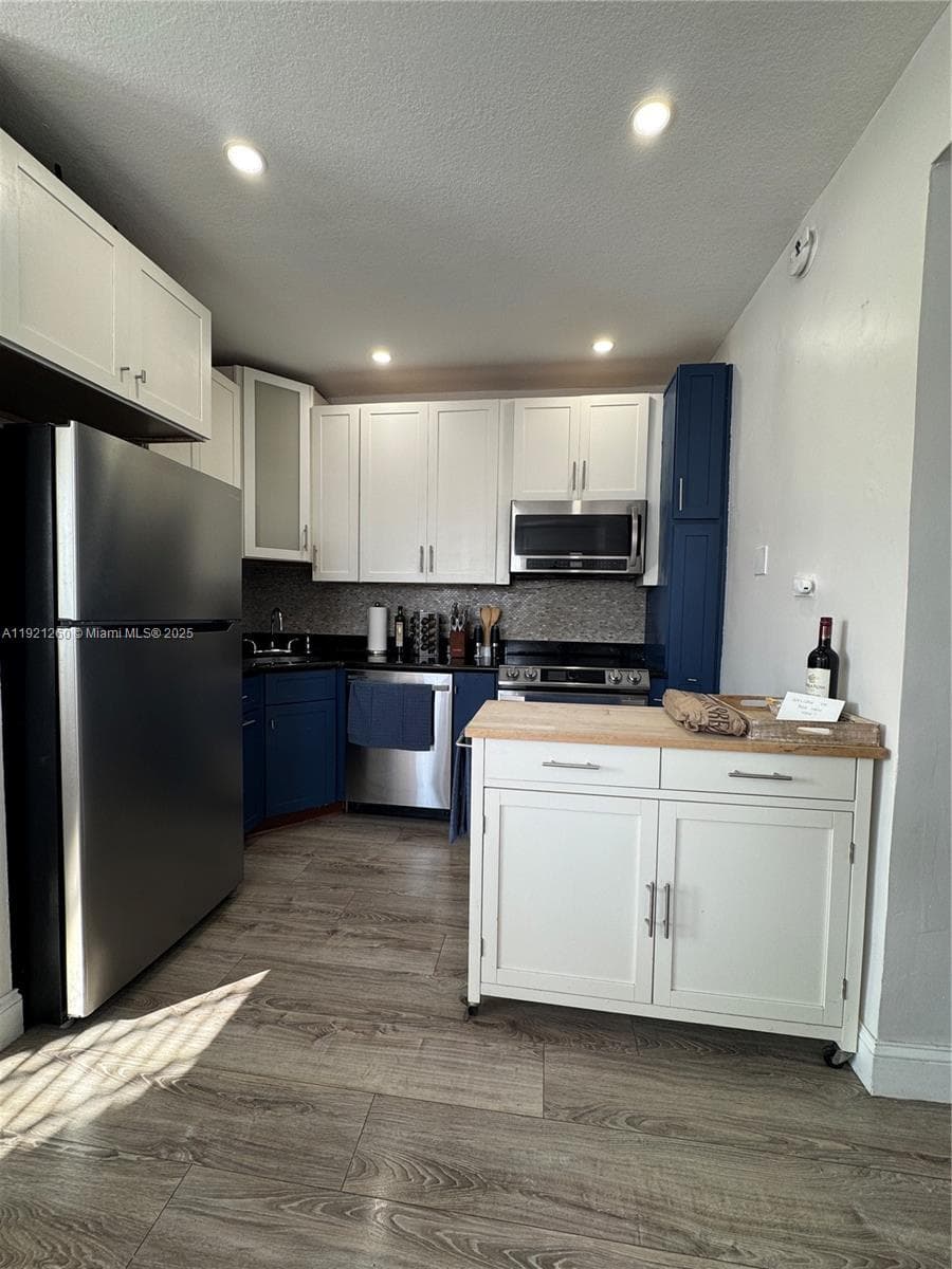 EVERGLADES EAST CONDO · #304 in Miami Beach - Photo 9