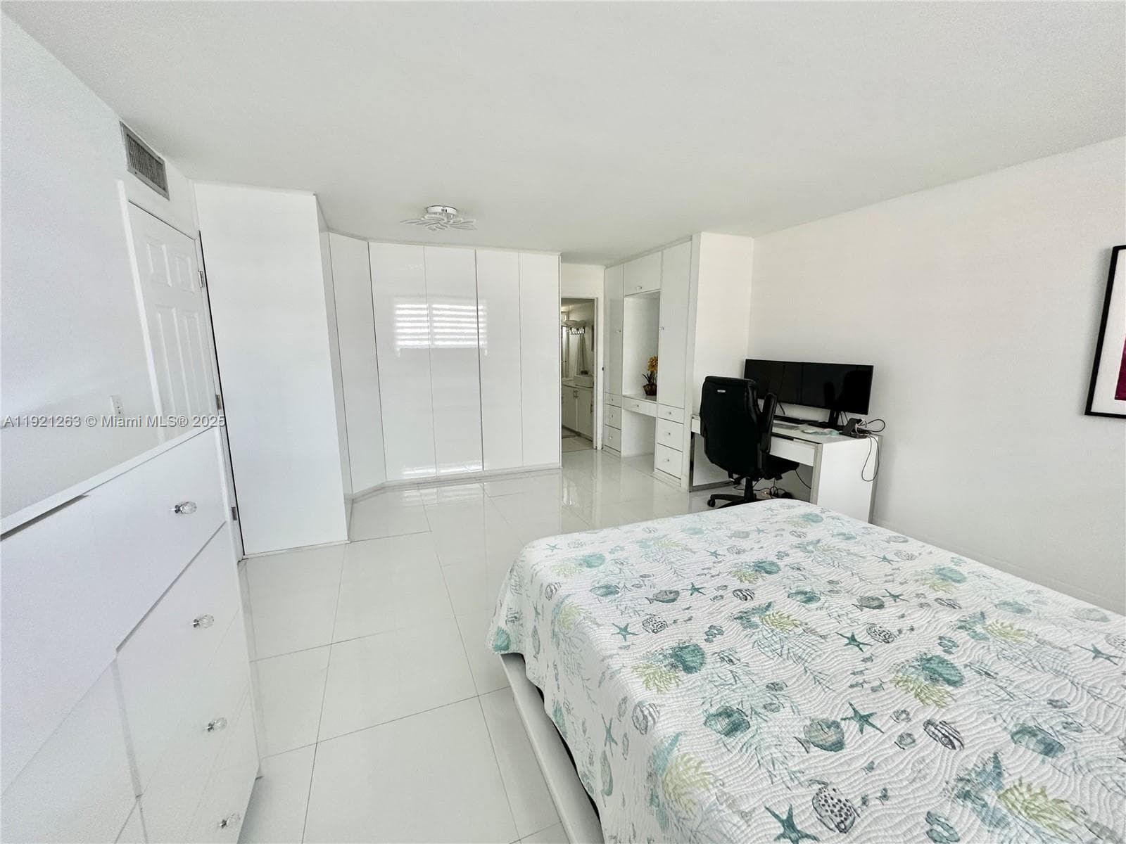 EDEN POINT NORTH CONDO · #605 in North Miami Beach - Photo 50