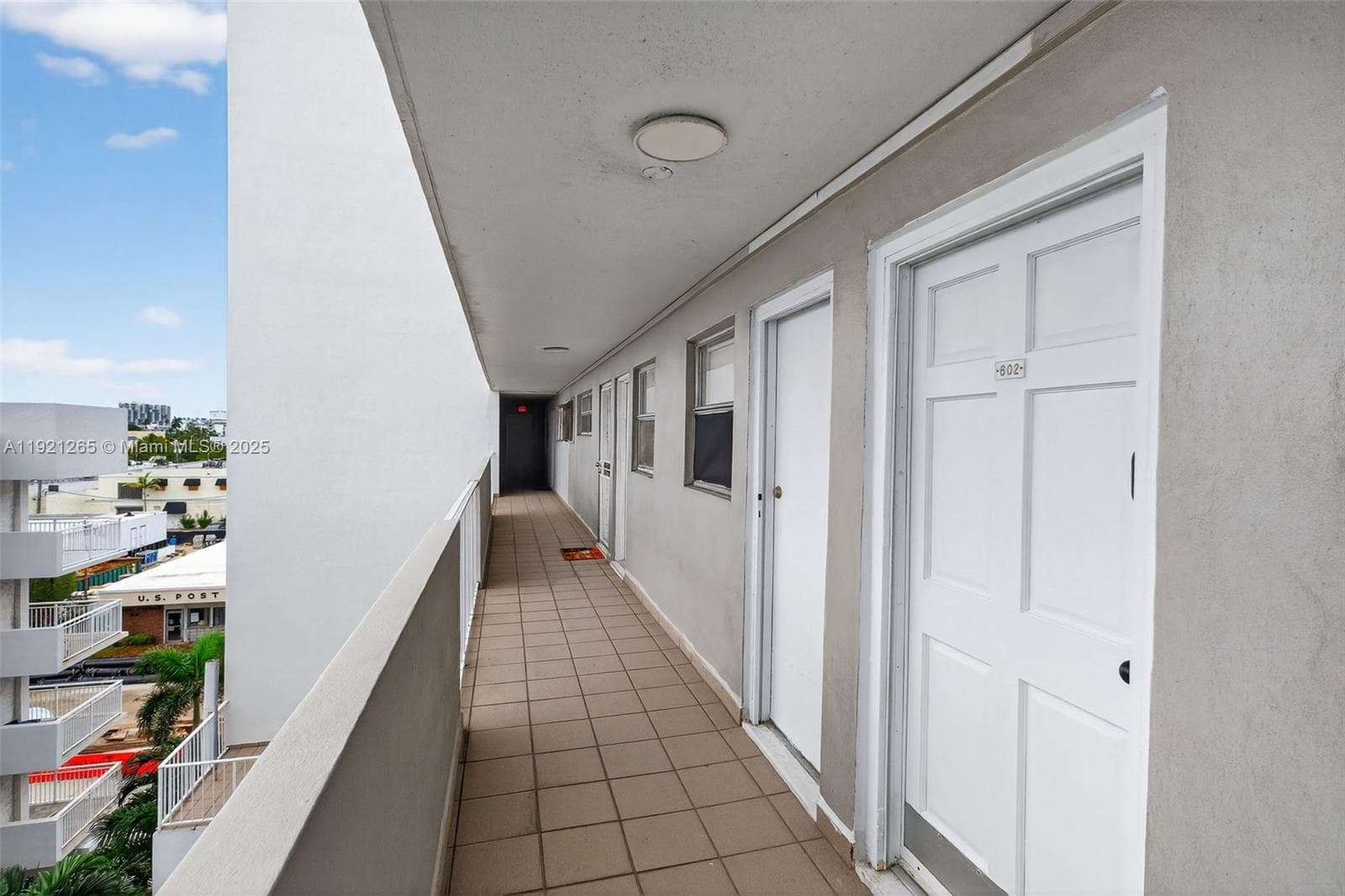 Exterior catwalk hallway