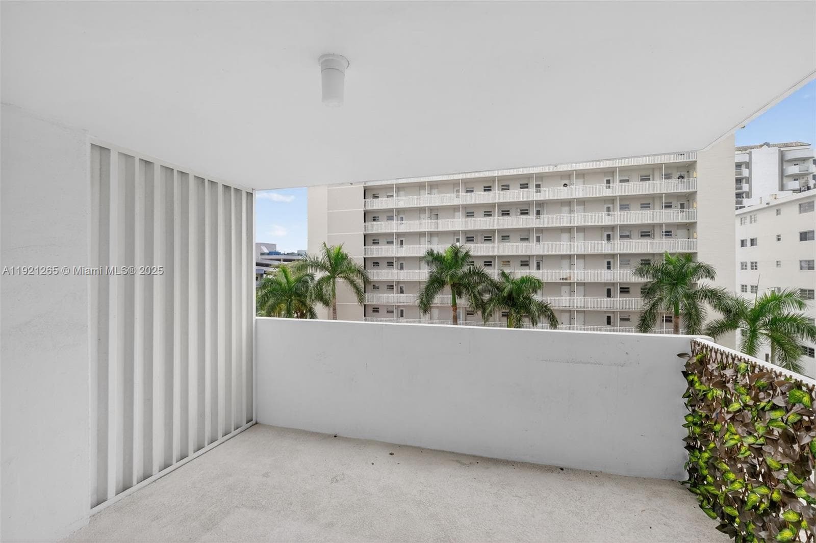 Oversized covered balcony