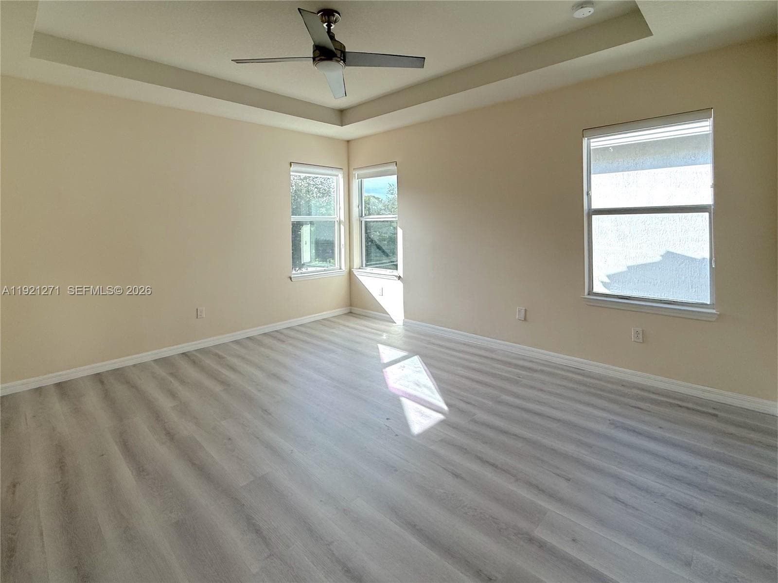4352 Large Leaf Ln photo 18