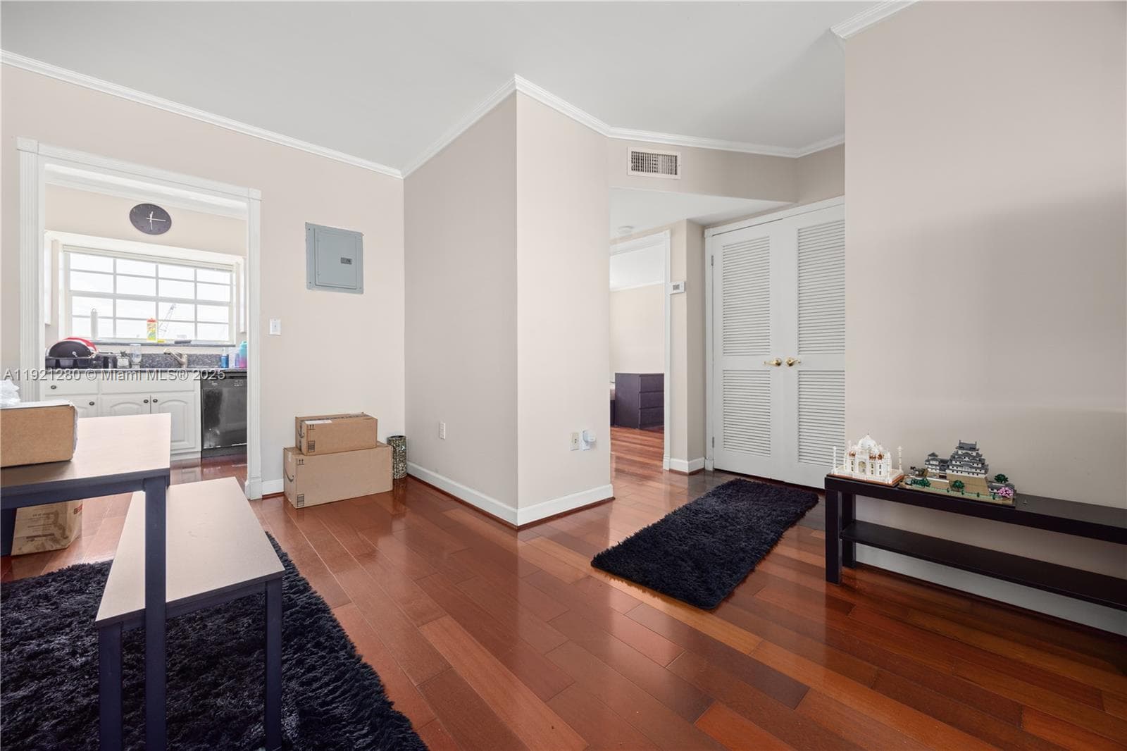 Woodlake Apts · #305 in Hallandale Beach - Photo 5
