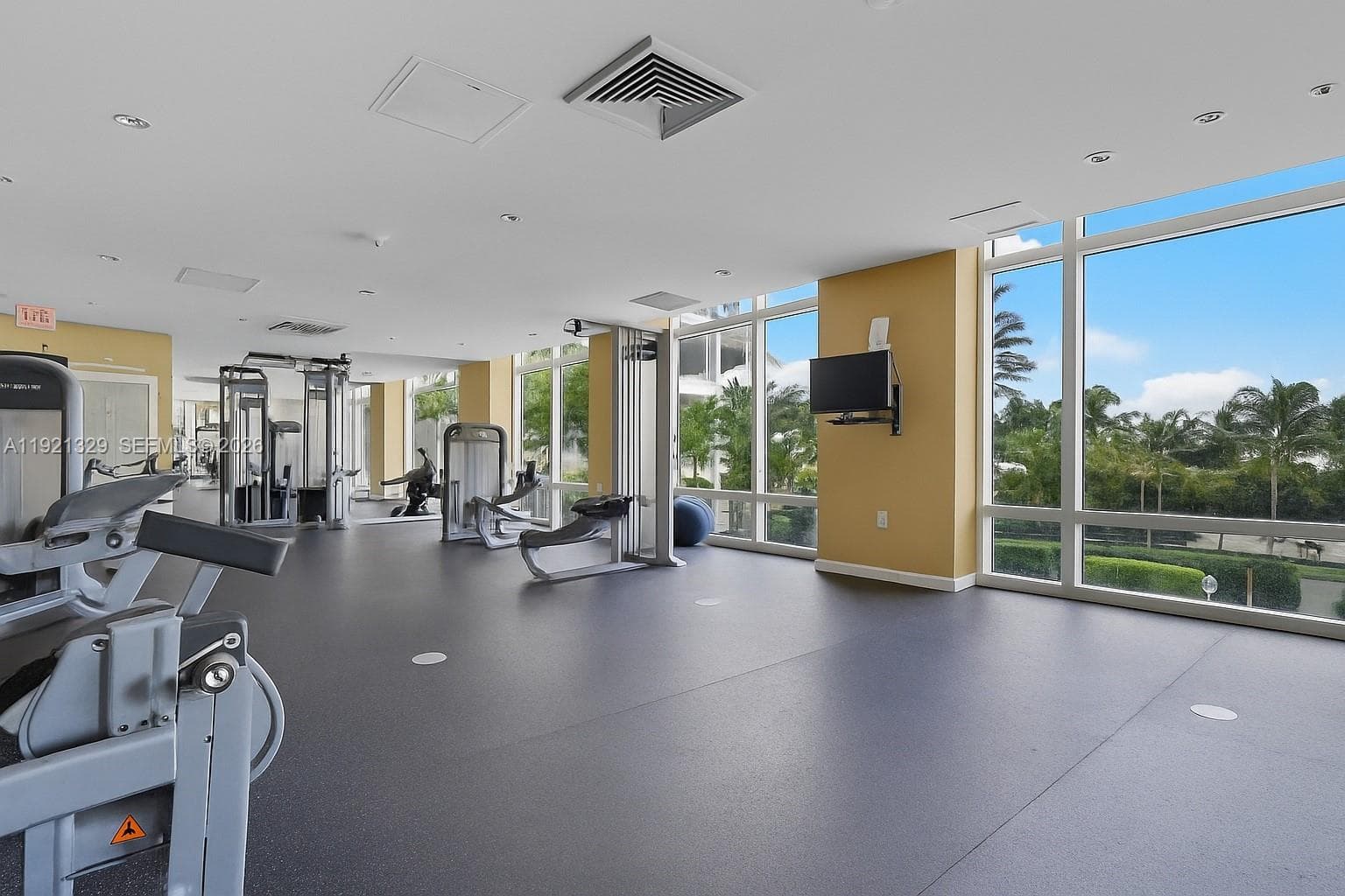 DUO CONDOMINIUM EAST · #305E in Hallandale Beach - Photo 22