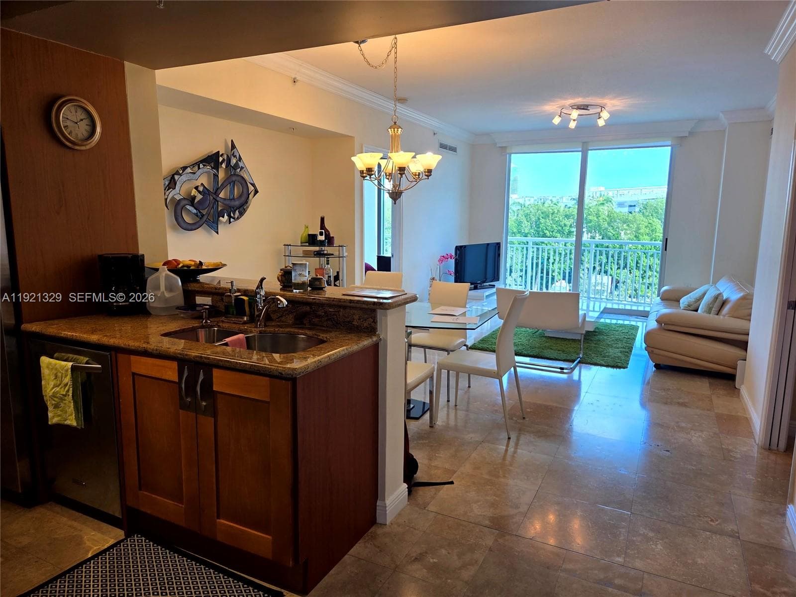 DUO CONDOMINIUM EAST · #305E in Hallandale Beach - Photo 4
