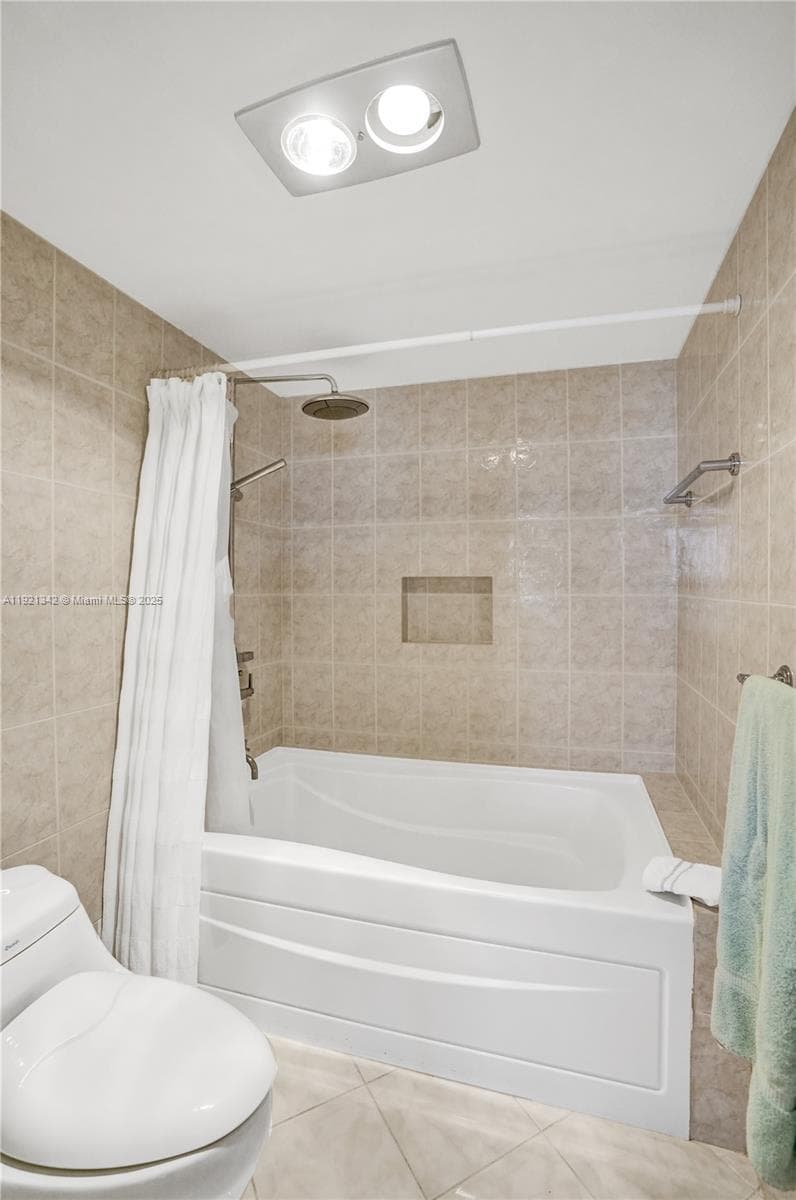 Silver Thatch · #308 in Pompano Beach - Photo 12